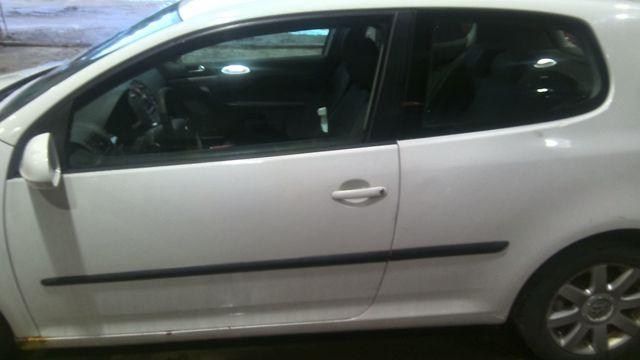 2008 Volkswagen Rabbit WHITE Photo 7