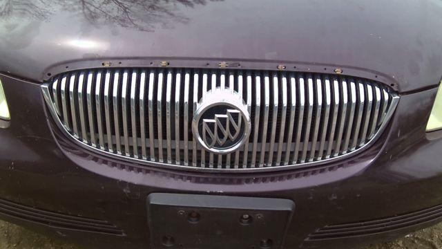 2009 Buick Lucerne MAROON Photo 11