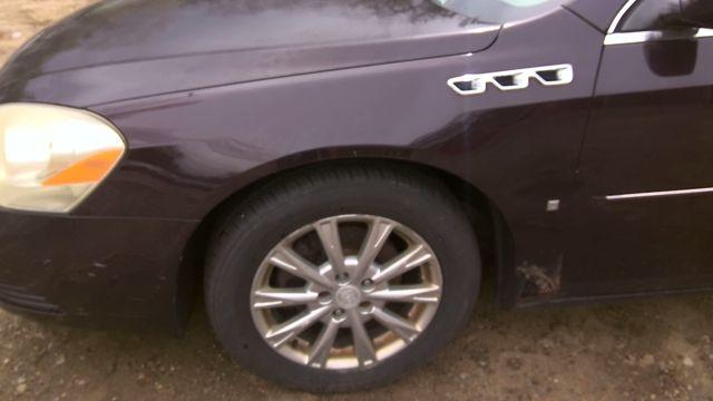 2009 Buick Lucerne MAROON Photo 15