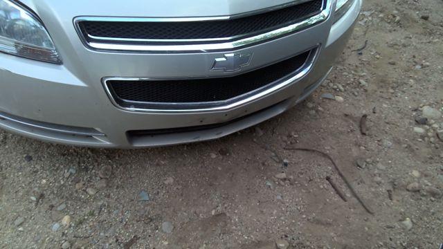 2009 Chevrolet Malibu GOLD Photo 3