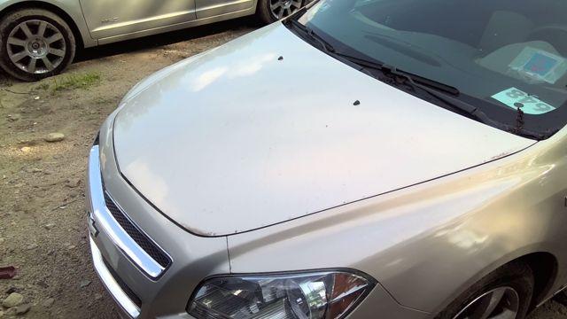 2009 Chevrolet Malibu GOLD Photo 6
