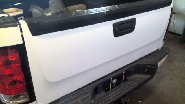 2009 GMC Yukon Denali WHITE Photo 14