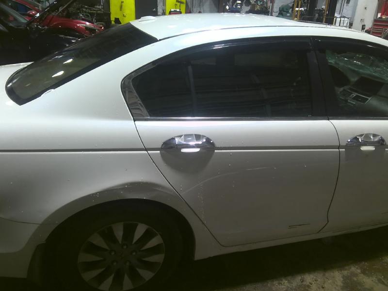 2009 Honda Accord WHITE Photo 6