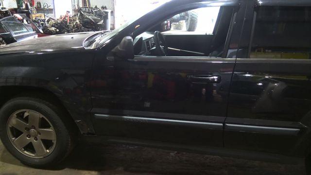 2009 Jeep Grand Cherokee BLACK Photo 4
