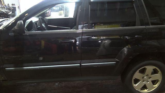 2009 Jeep Grand Cherokee BLACK Photo 5