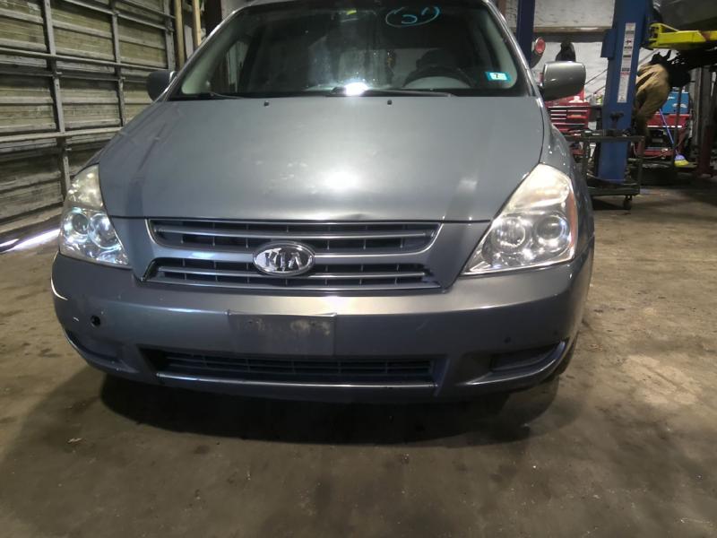 2009 Kia Sedona GRAY Photo 10