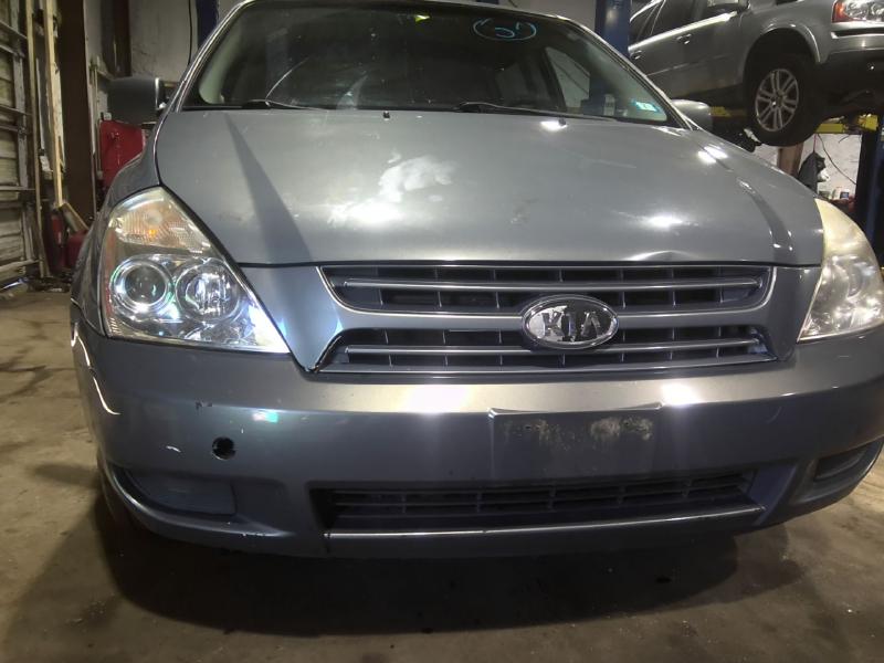 2009 Kia Sedona GRAY Photo 11