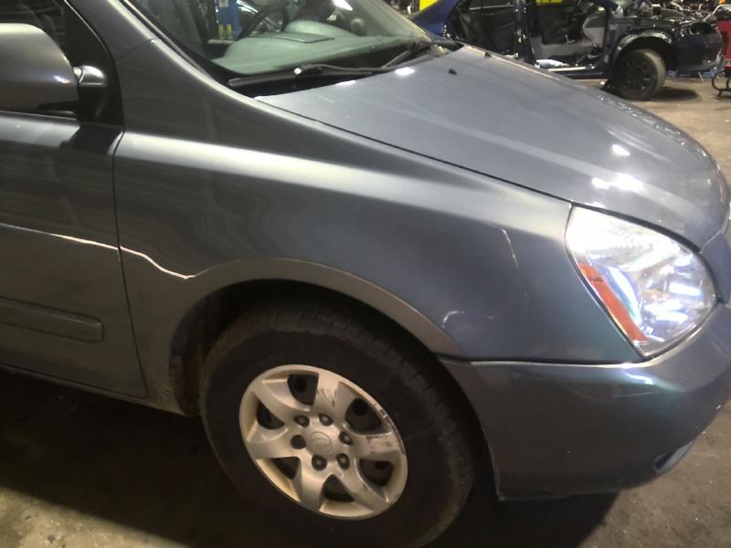 2009 Kia Sedona GRAY Photo 13