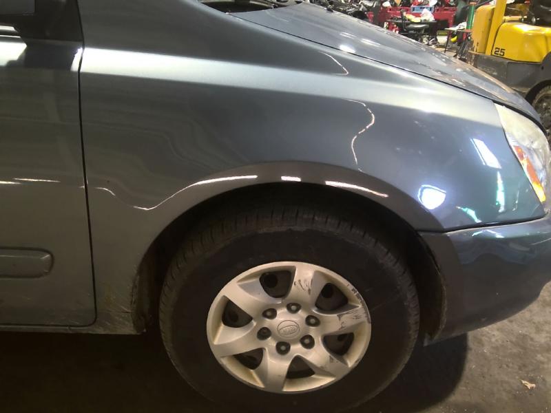 2009 Kia Sedona GRAY Photo 14