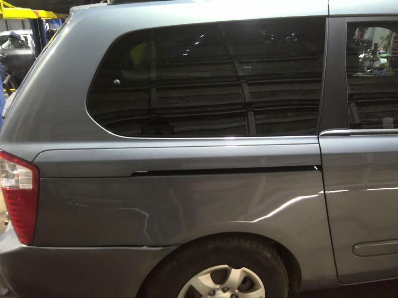2009 Kia Sedona GRAY Photo 3