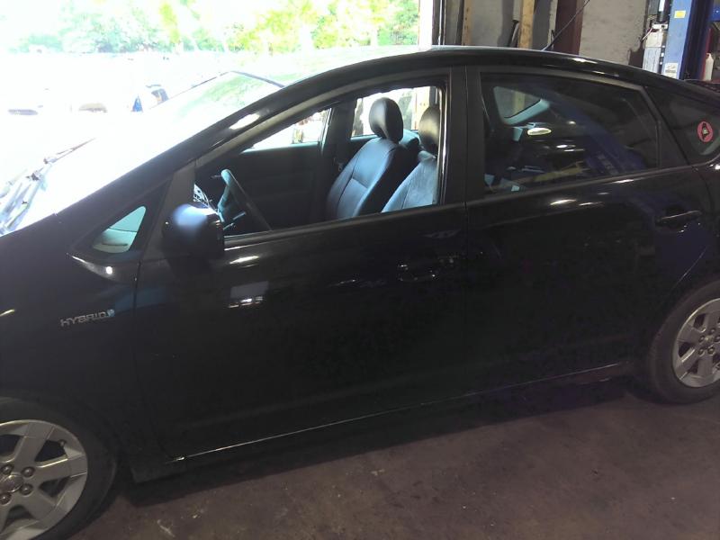 2009 Toyota Prius BLACK Photo 2
