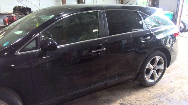 2009 Toyota Venza BLACK Photo 3