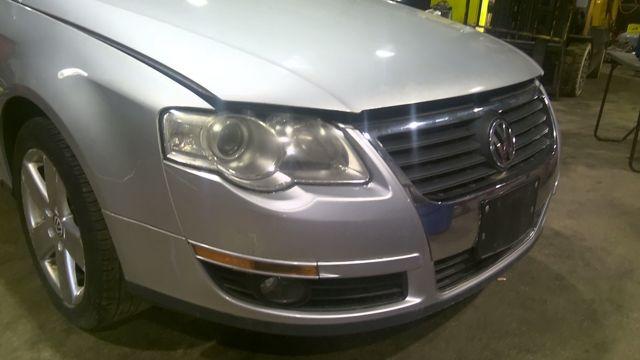 2009 Volkswagen Passat SILVER Photo 11