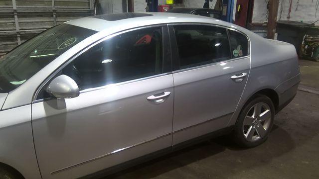 2009 Volkswagen Passat SILVER Photo 4