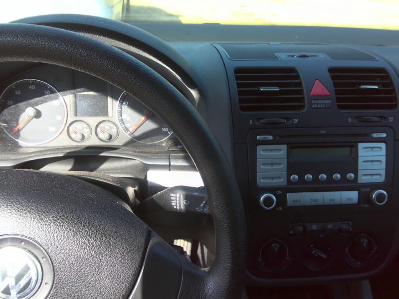 2009 Volkswagen Rabbit Photo 4