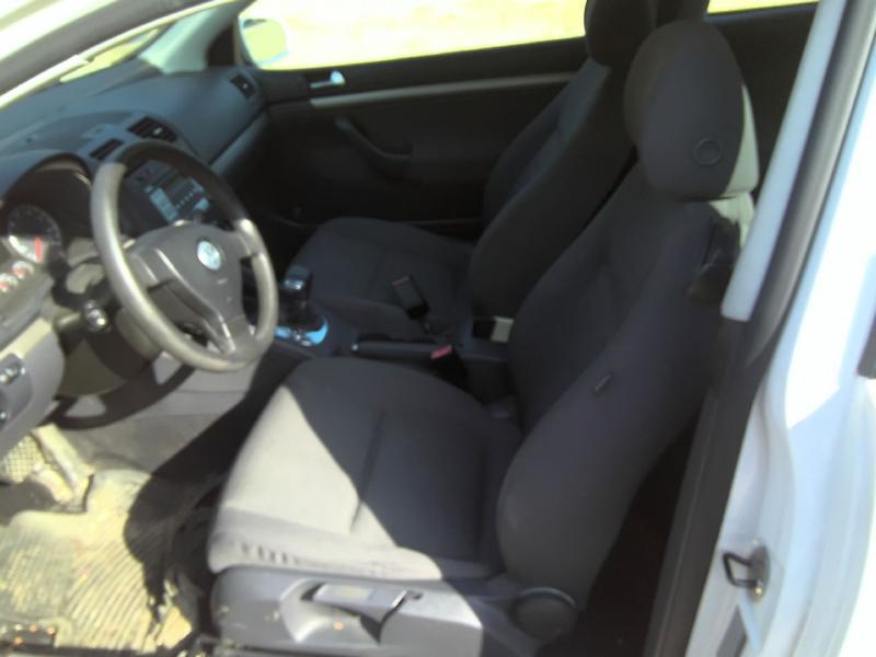 2009 Volkswagen Rabbit Photo 6