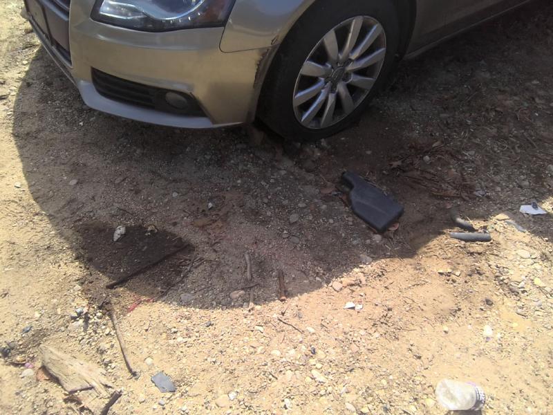 2010 Audi A4 GOLD Photo 7