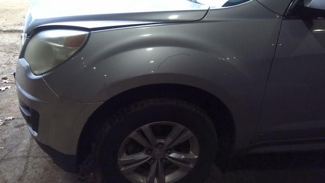 2010 Chevrolet Equinox SILVER Photo 9