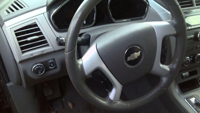 2010 Chevrolet Traverse BLUE Photo 10