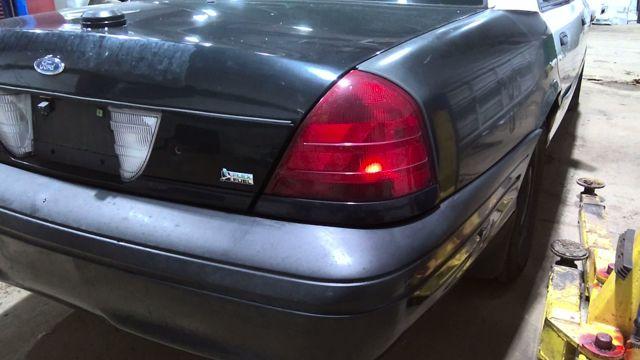 2010 Ford Ford Crown Victoria  Photo 5
