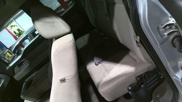 2010 Ford F-150 SILVER Photo 8