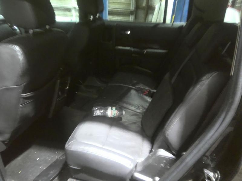 2010 Ford Ford Flex BLACK Photo 5