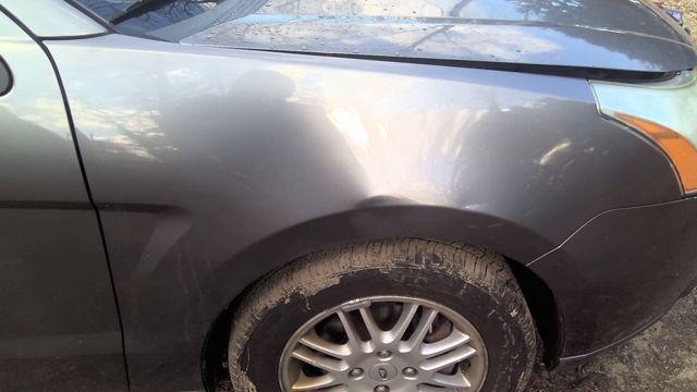 2010 Ford Focus GRAY Photo 10