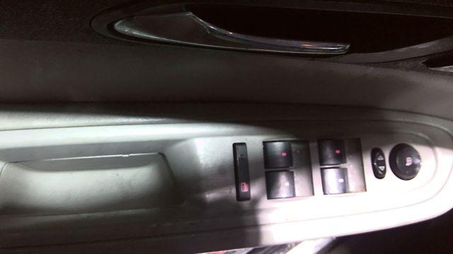 2010 GMC Acadia  Photo 6