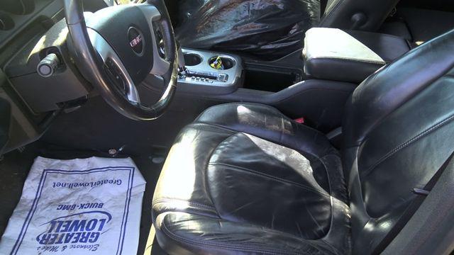 2010 GMC Acadia BLACK Photo 4