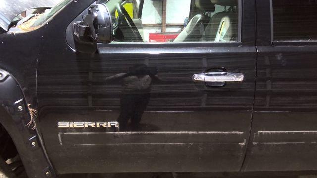 2010 GMC Sierra 1500 BLACK Photo 4