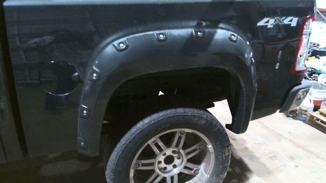 2010 GMC Sierra 1500 BLACK Photo 6