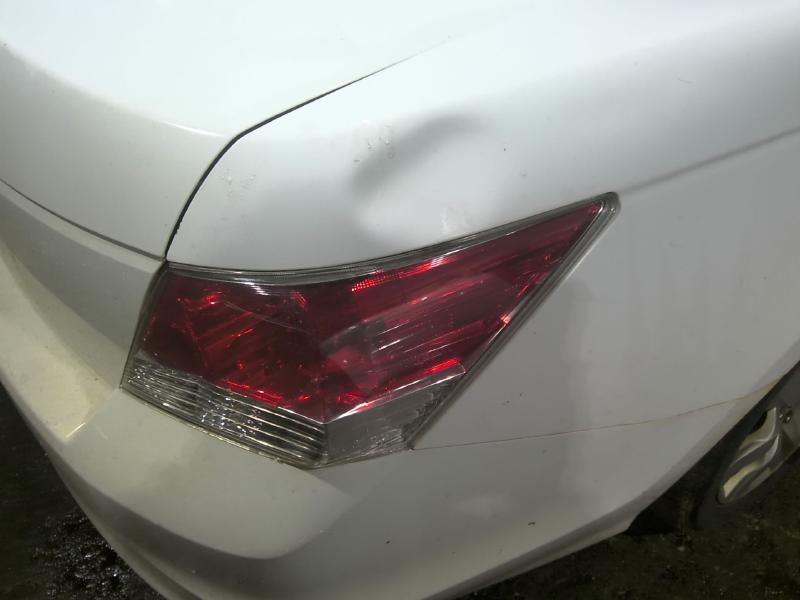 2010 Honda Accord WHITE Photo 10