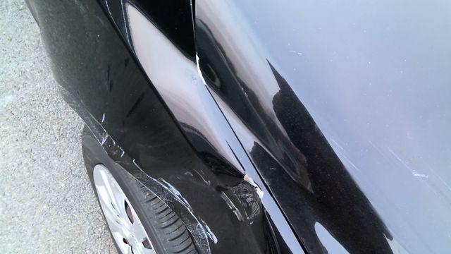 2010 Kia Forte BLACK Photo 5