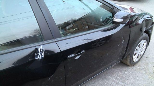 2010 Kia Forte BLACK Photo 13