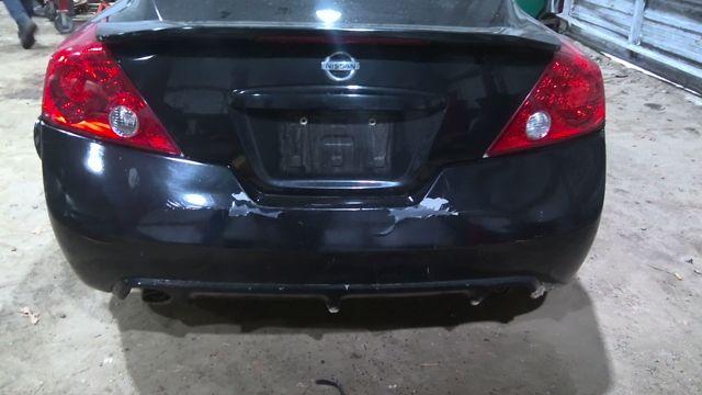 2010 Nissan Altima BLACK Photo 10