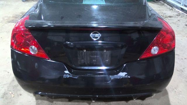 2010 Nissan Altima BLACK Photo 13