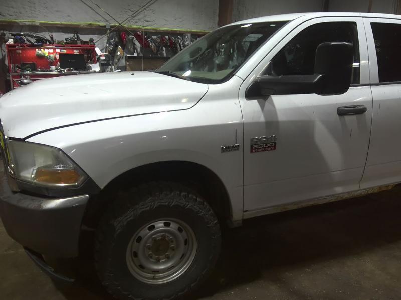 2010 RAM 2500 WHITE Photo 4