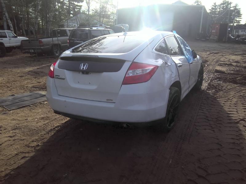 2010 Subaru Crosstrek WHITE Photo 9