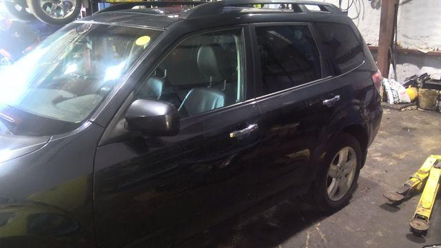 2010 Subaru Forester GRAY Photo 12