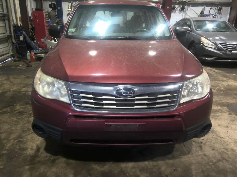 2010 Subaru Forester RED Photo 4