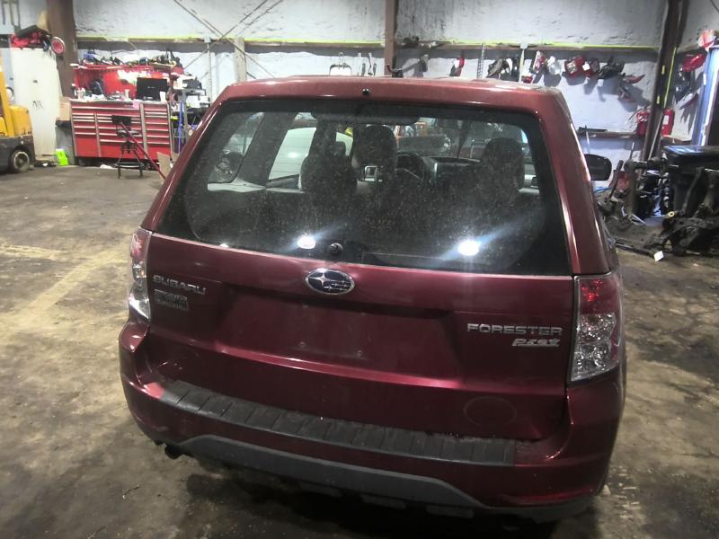 2010 Subaru Forester RED Photo 15