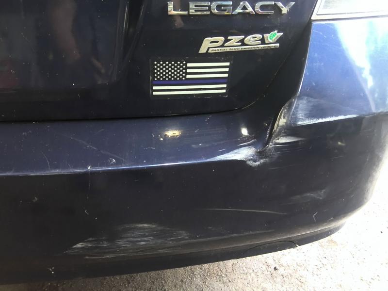 2010 Subaru Legacy BLUE Photo 12