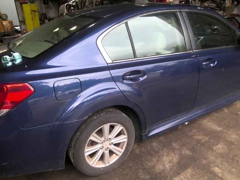 2010 Subaru Legacy BLUE Photo 14