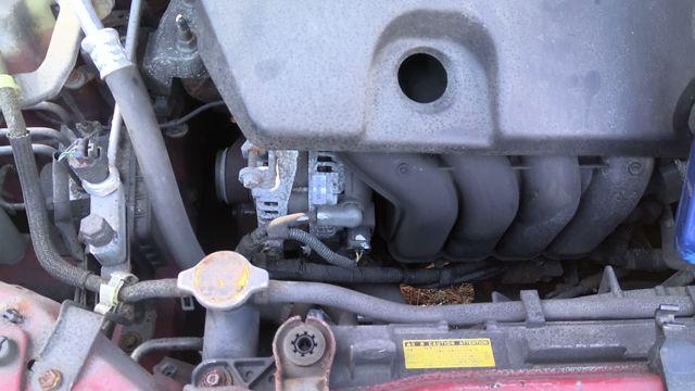 2010 Toyota Corolla RED Photo 13