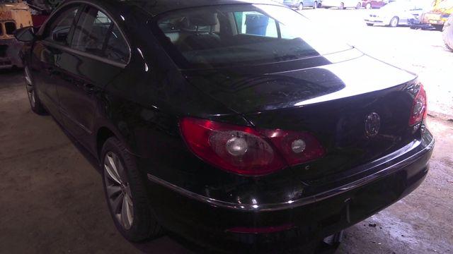 2010 Volkswagen CC BLACK Photo 9