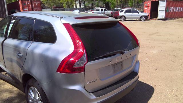 2010 Volvo S60 SILVER Photo 14