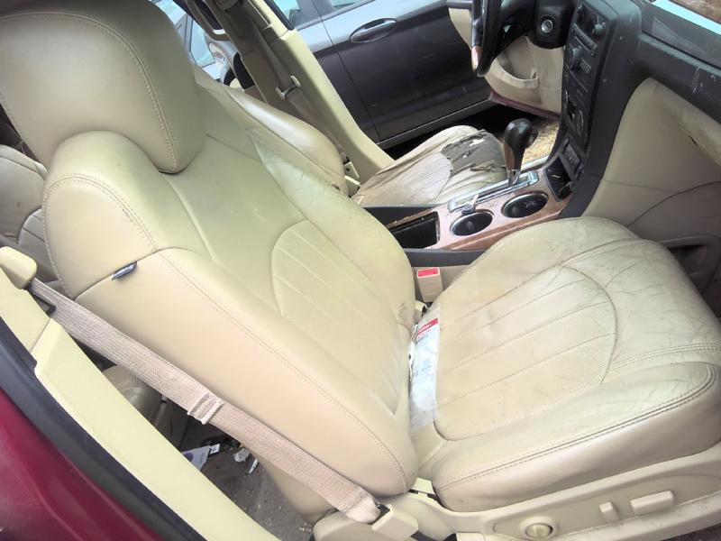 2011 Buick Buick Enclave RED JEWEL Photo 3
