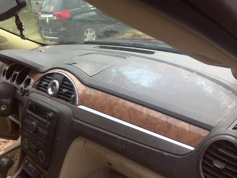 2011 Buick Buick Enclave RED JEWEL Photo 4