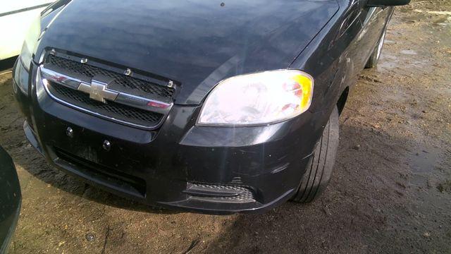 2011 Chevrolet Aveo BLACK Photo 3