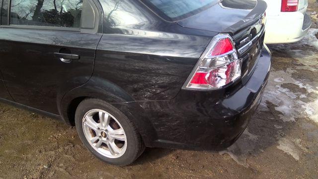 2011 Chevrolet Aveo BLACK Photo 8